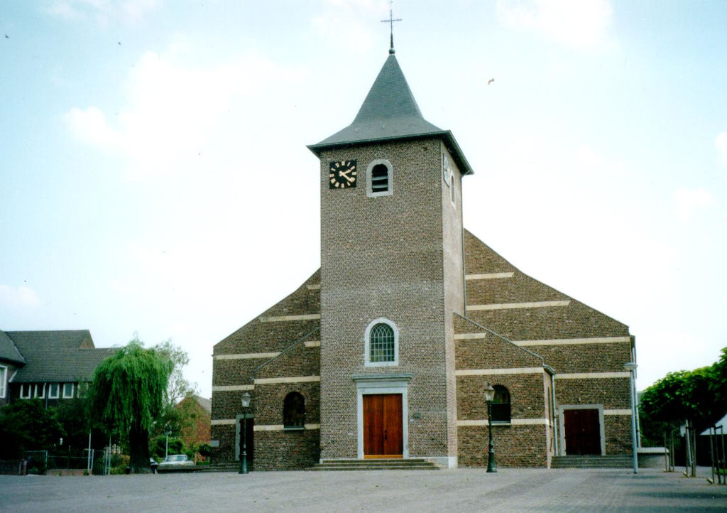 Saint Michael Church in Heugem in 1997.